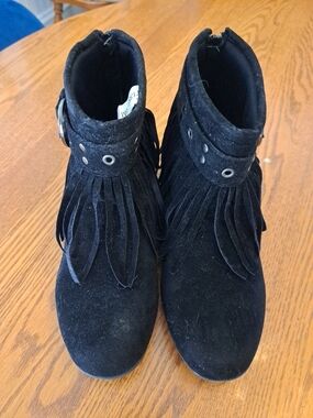 Womens Black Fringe Ankle Boots Zippered Back